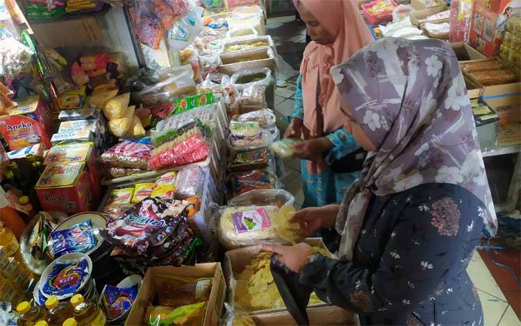 Camilan Khas Lebaran Di Sampit Ini Harganya Meroket 3571