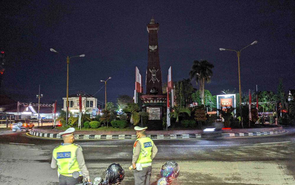 Lalu Lintas Malam Tahun Baru di Sampit Lengang