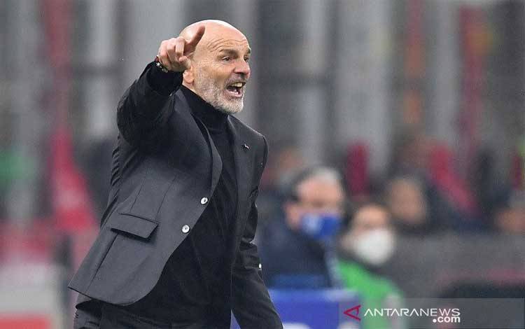 Manajer AC Milan Stefano Pioli