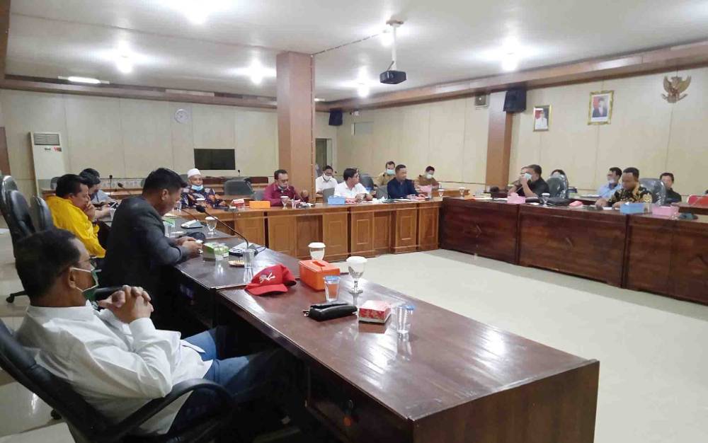 Kunjungan kerja rombongan Komisi I DPRD Kutai Kartanegara ke DPRD Barito Timur, Selasa, 5 Januari 2021.