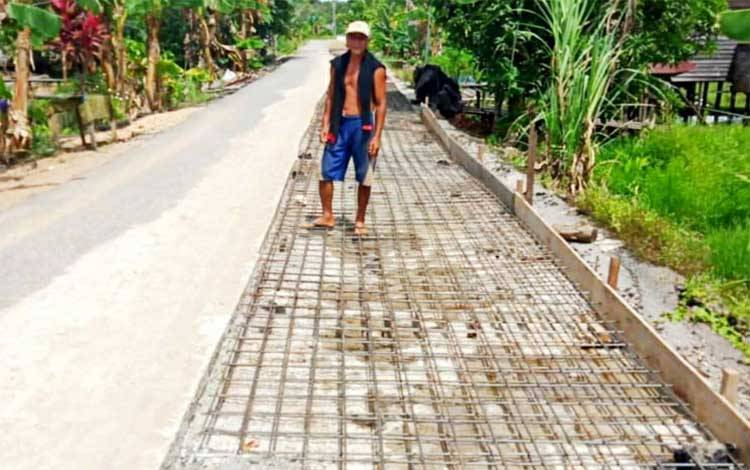 Perbaikan Jalan Kandui Menuju Montallat Sedang Dikerjakan