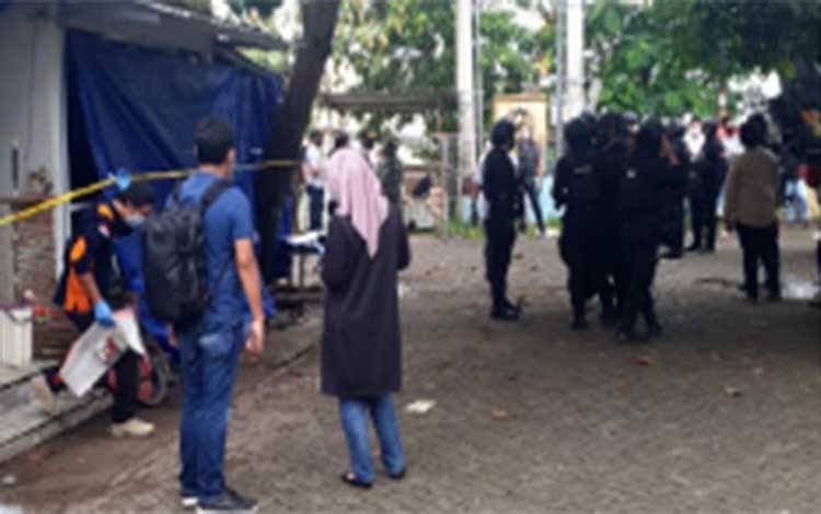 Densus 88 Dalami Hubungan 2 Terduga Teroris yang Tewas di Makassar