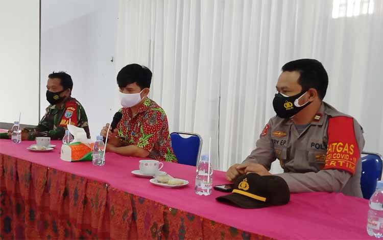 Kapolsek Dusun Timur: Patuhi Protokol Kesehatan agar Ekonomi Kembali Normal