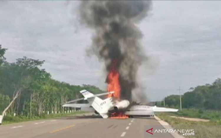Kogabwilhan III Sebut Kelompok Bersenjata Bakar Pesawat MAF di Nabire