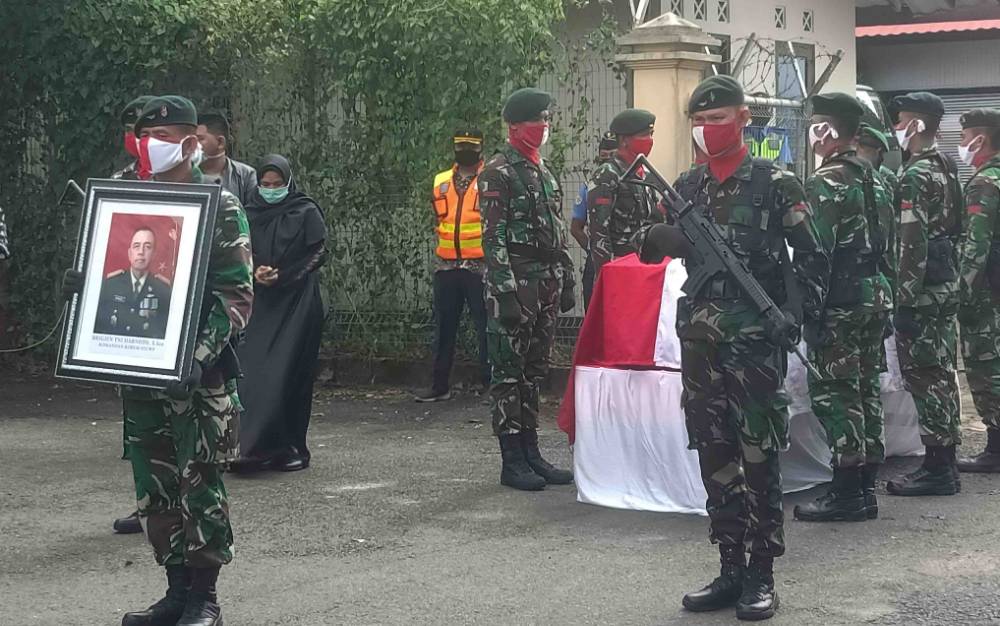 Jenazah Mantan Danrem Panju Panjung Tiba di Palangka Raya