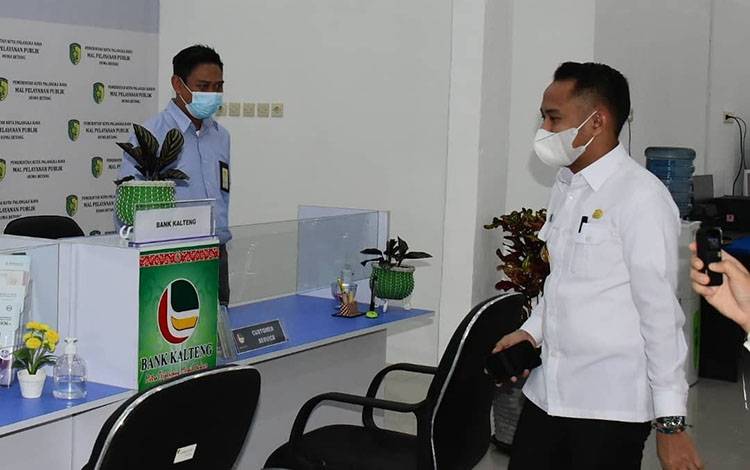 Wali Kota Palangka Raya Tinjau Mal Pelayanan Publik Huma Betang
