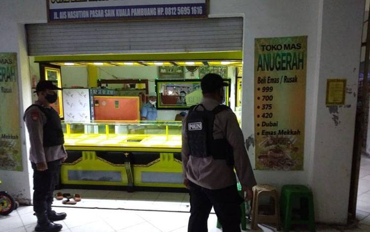 Kawasan Pertokoan Jadi Sasaran Patroli Polsek Seruyan Hilir