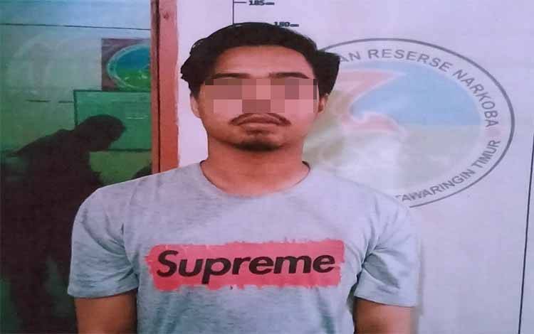 Tertidur Tempat Teman, Datang Polisi, Saat Digeledah Didapat Sabu dan Uang