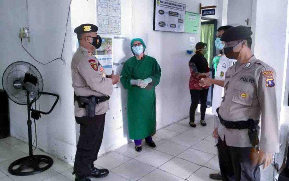 Kapolsek Bukit Batu Cek Personel Pengamanan Vaksin Covid-19