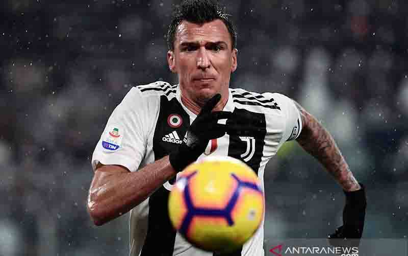 AC Milan Selangkah Lagi Amankan Jasa Mario Mandzukic
