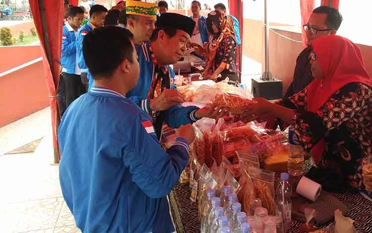 Pandemi Covid-19 Membuat Pelaku UMKM Alami Penurunan Omset Hingga 60%