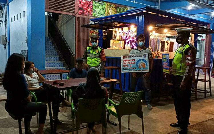 Operasi Yustisi: Personel Polres Lamandau Ingatkan Protokol Kesehatan?