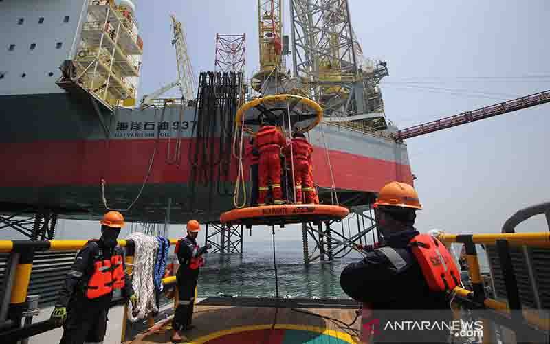 Minyak Tergelincir Terseret Laporan Potensi Kesepakatan Nuklir Iran