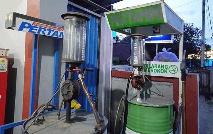 BBM Eceran di Kota Tamiang Layang Kosong