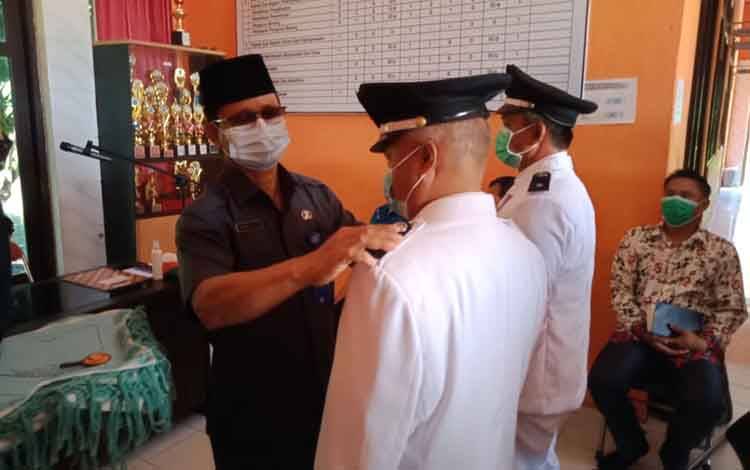 Camat Batu Ampar Lantik 2 PJ Kepala Desa