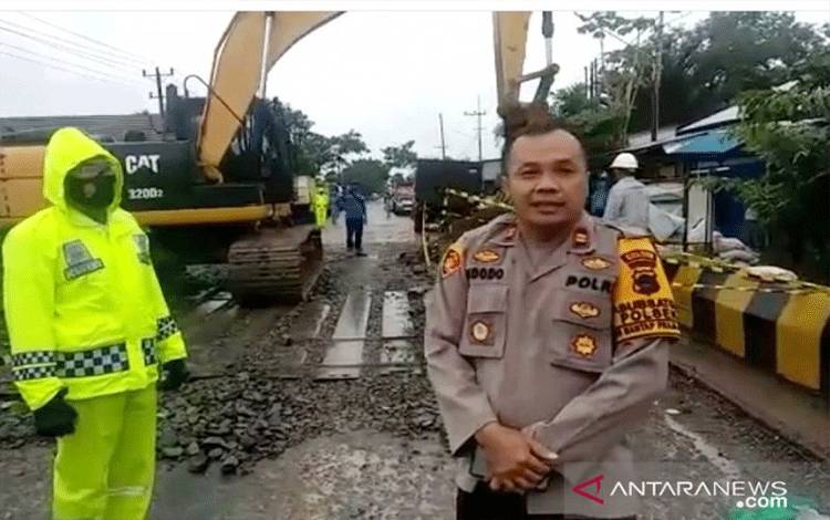 Mobil Bisa Melintas di Jembatan Sungai Salim di Kabupaten Banjar
