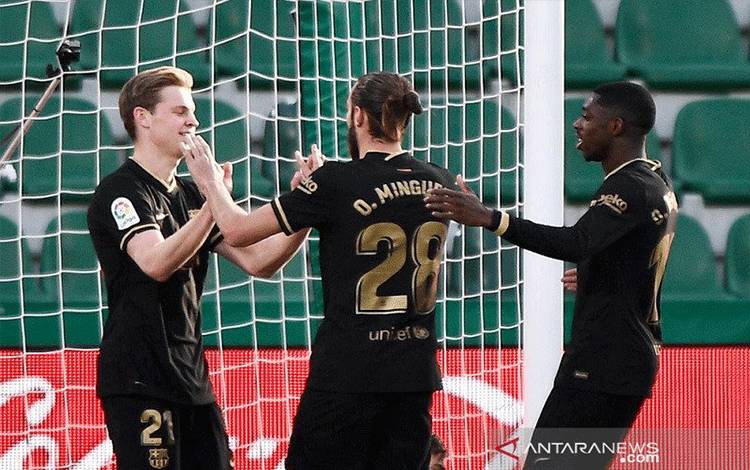 Presiden Barcelona Konfirmasi Frenkie de Jong akan Perpanjang Kontrak