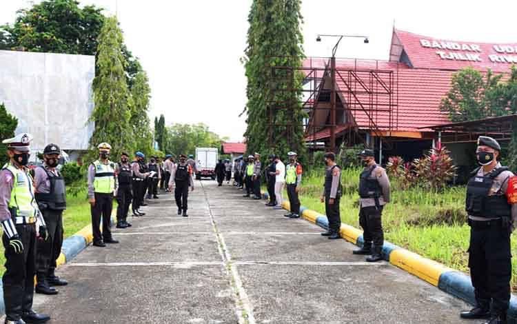 Polda Kalteng Perketat Pengamanan Kedatangan Vaksin Sinovac Tahap II di Bandara Tjilik Riwut