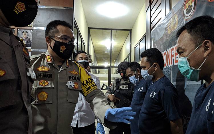 Hukuman Berat Menanti 3 Orang Pemalsu Surat Keterangan Tes Cepat Covid-1:?
