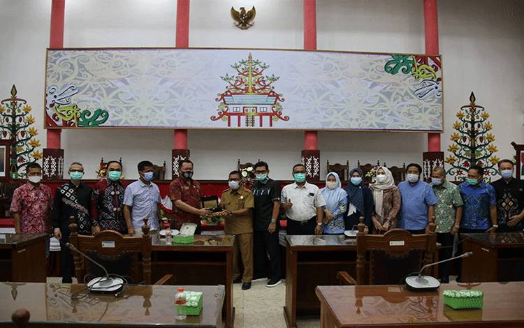 DPRD Banjarmasin Kunker ke Palangka Raya Bahas Optimalisasi Fungsi Pengawasan DPRD