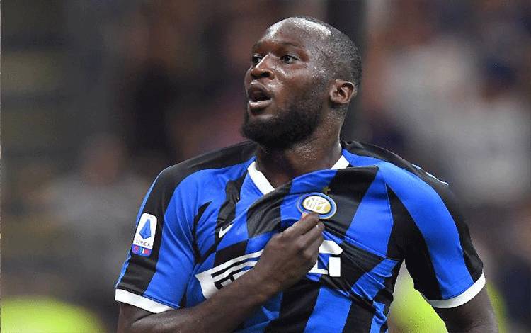 Inter Jalin Komunikasi dengan Chelsea untuk Lukaku