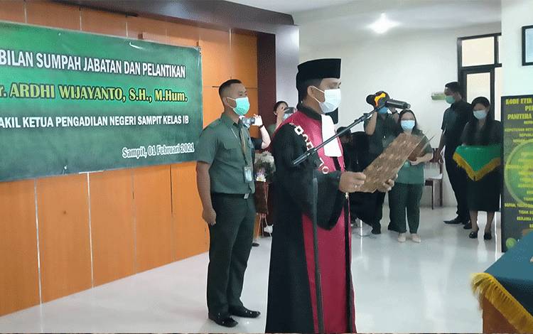 Ketua Pengadilan Negeri Sampit, Darminto Hutasoit.