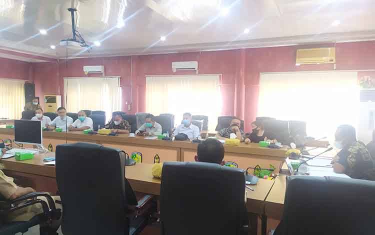 Ketua DPRD Berang Manager PLN Palangka Raya Tidak Hadiri RDP