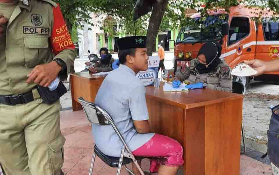 28 Pelanggar Prokes di Kobar Diberi Sanksi Denda Administratif