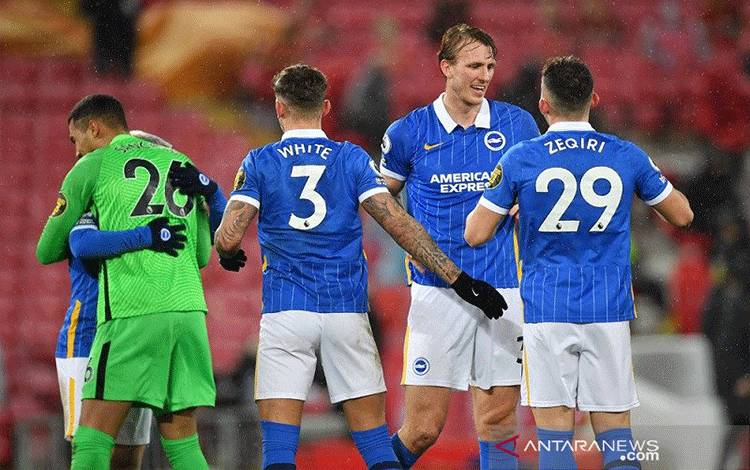 Daniel Burn Bertekad Jaga Momentum Brighton saat Tandang ke Burnley
