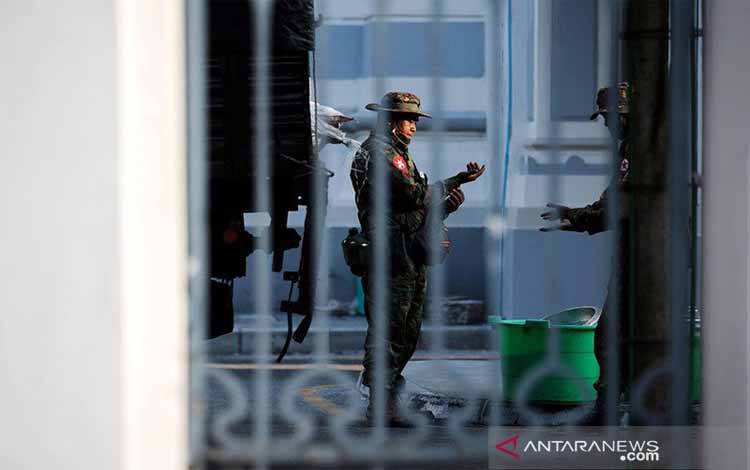Facebook Desak Junta Militer Buka Pemblokiran Internet dan Media Sosial Myanmar