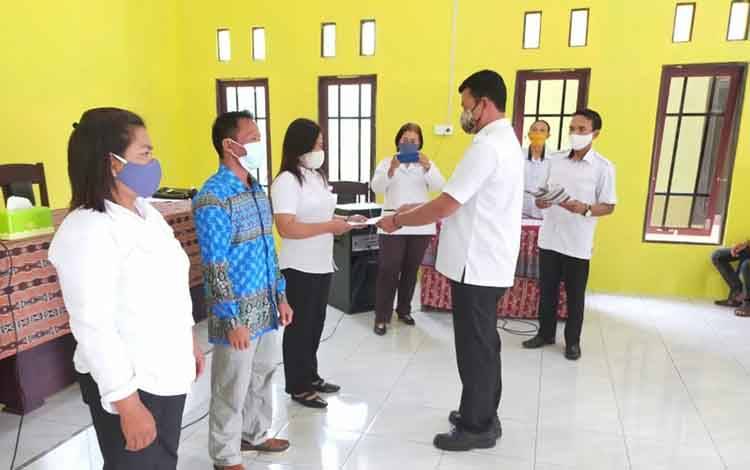 Ini Ketua RT Terpilih di Desa Tumbang Tariak