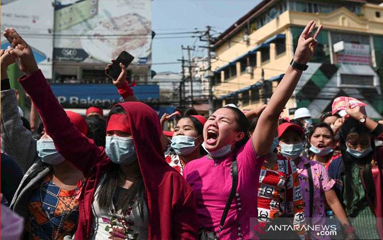 Massa Penentang Kudeta di Myanmar Ancam Terus Unjuk Rasa
