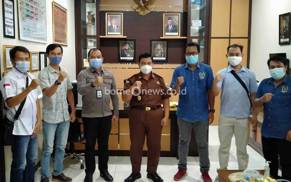 Silaturahmi PWI, Kajari Kotim: Saya Apresiasi Karena PWI Mitra Kami