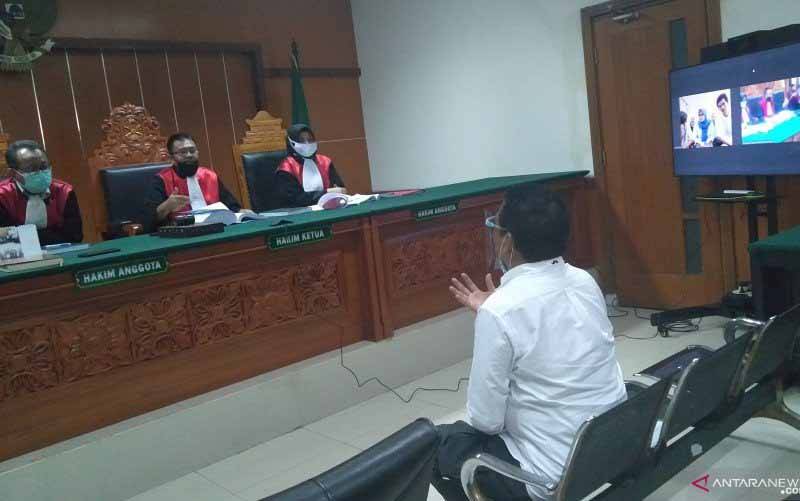 Ilham Bintang Lanjutkan Gugatan Senilai Rp 100 Miliar