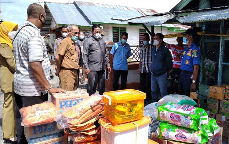 Bupati Pulang Pisau Sambangi Korban Kebakaran Gang Kapakat