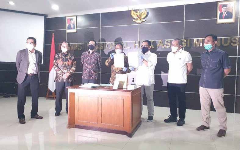 Komnas HAM Serahkan Barang Bukti Kasus Laskar FPI ke Bareskrim