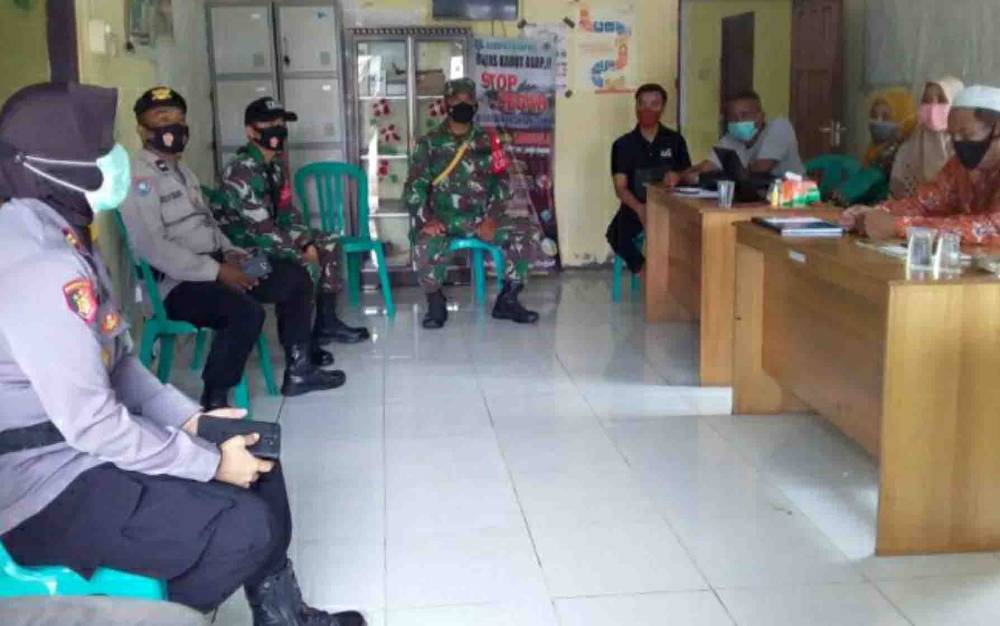 Ini Arahan Kapolsek Kapuas Timur dalam Rapat Pembentukan Posko PPKM Mikro