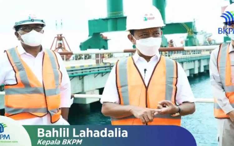 Bahlil Pastikan Penggunaan TKA di Proyek Nikel Weda Bay Sesuai Aturan