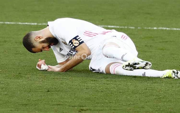 Zidane Pastikan Benzema Masuk Daftar Pemain Cedera