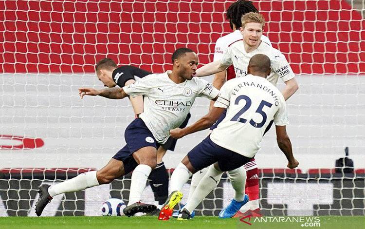 City Ukir Kemenangan Beruntun ke-18 di Liga Usai Tundukkan Arsenal