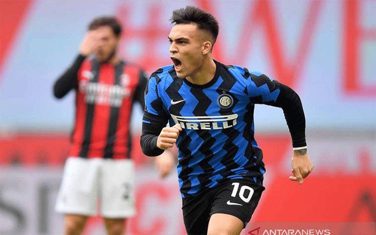 Inter Pecundangi Milan 3-0 untuk Perlebar Jarak di Puncak Klasemen
