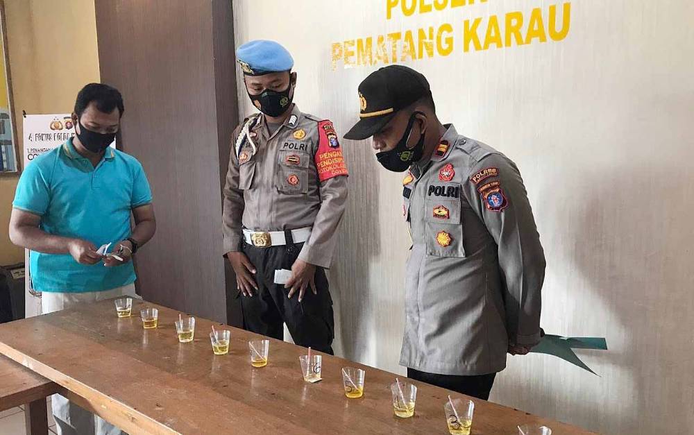 Personel Polsek Pematang Karau Mendadak Dites Urine, ini Hasilnya