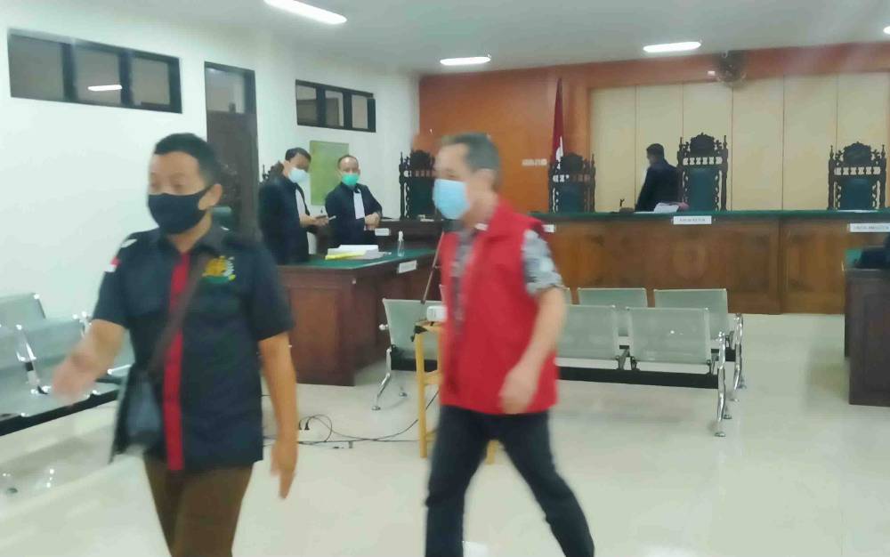 Pria yang Didakwa Membunuh Istri Sirinya Bantah Sejumlah Keteragan Saksi