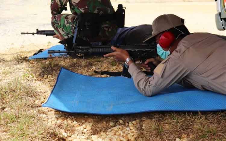 Wakil Bupati Barito Utara Bersilaturahmi Sekaligus Latihan Menembak
