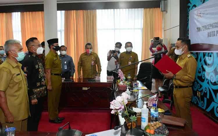 Wali Kota Palangka Raya Kukuhkan TPAKD