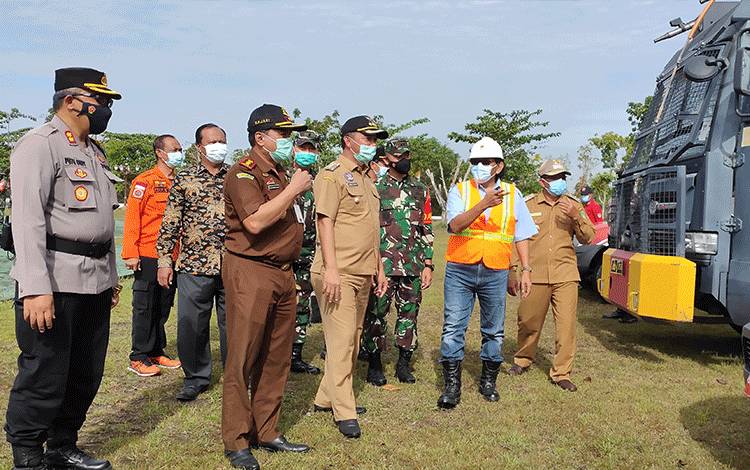 Pemkab Sukamara Laksanakan Apel Gelar Personel dan Sapras Kesiapan Hadapi Karhutla?