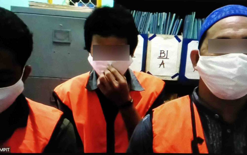 Komplotan Pencuri Ulin dan Seng Terancam 7 Bulan Penjara, Pembeli Lebih Berat
