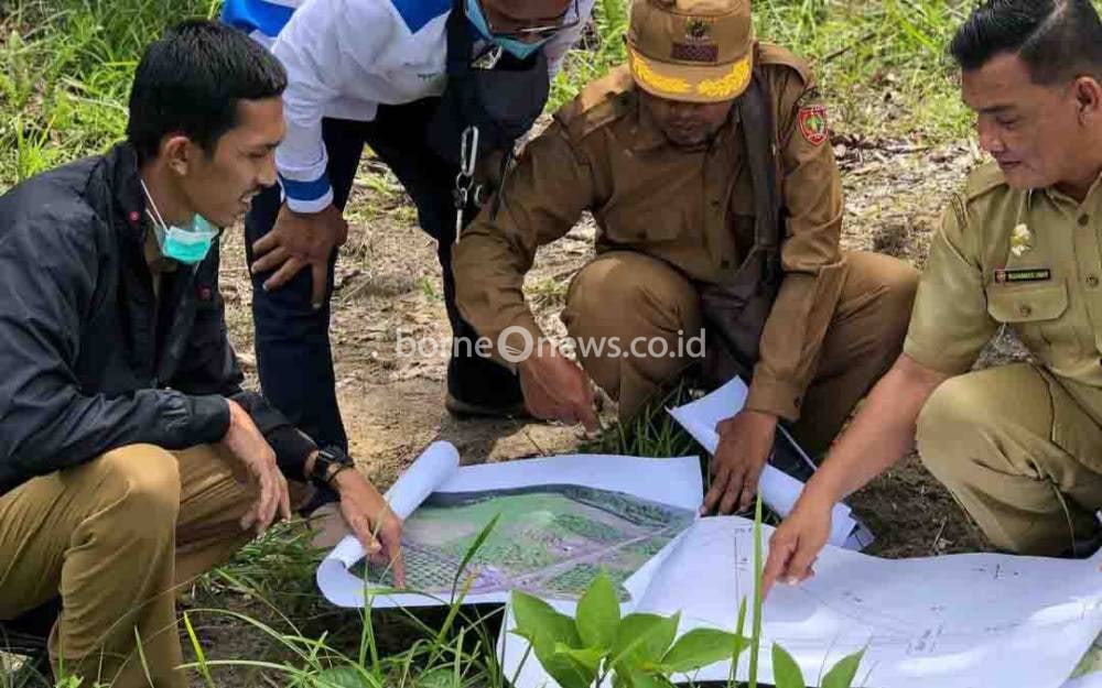 Pembangunan Jaringan Listrik Masuk Desa Rangda dan Umpang Terus Dikebut