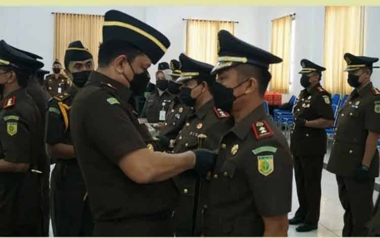 Erwin Purba Jabat Kajari Kotim