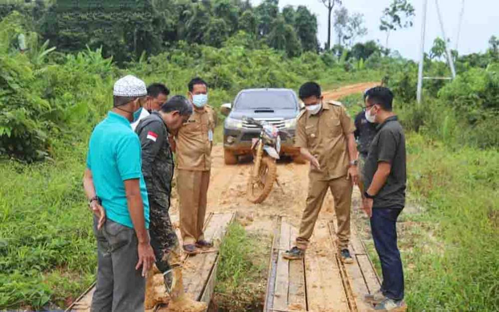 Nadalsyah Harapkan Perusahaan Bantu Pembangunan di Barito Utara
